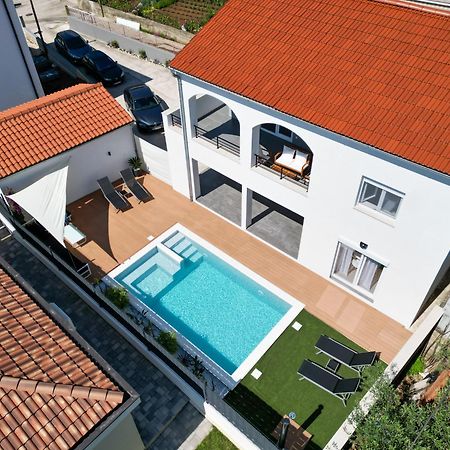 Bernie Apartments With A Pool Zara Esterno foto