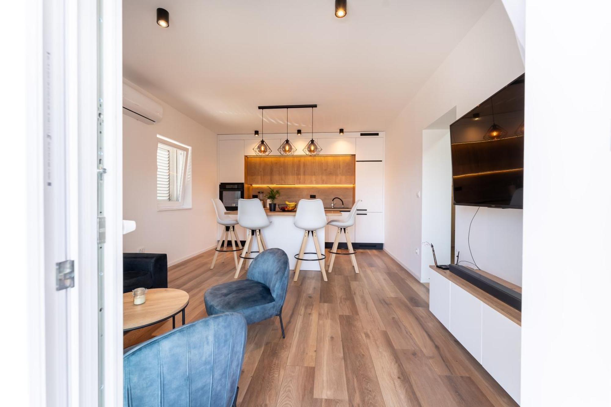 Bernie Apartments With A Pool Zara Esterno foto